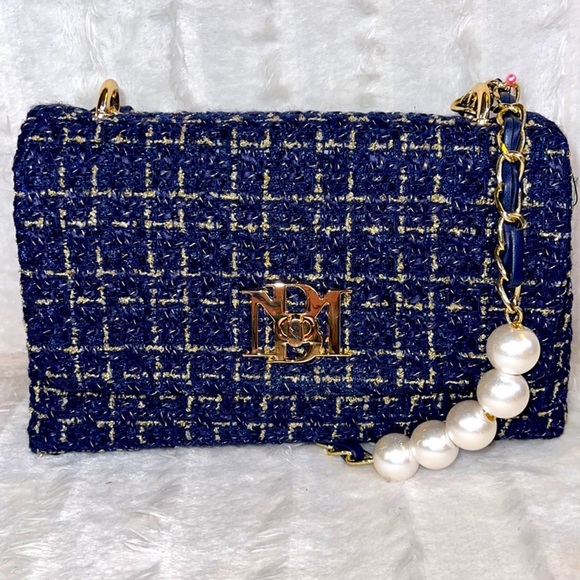 Badgley Mischka Handbags - Badgley Mischka Navy Blue Tweed and Pearl Crossbody Bag. New with Tags HOST PICK